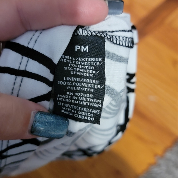 Madison Leigh Black and White dress - Picture 3 of 3